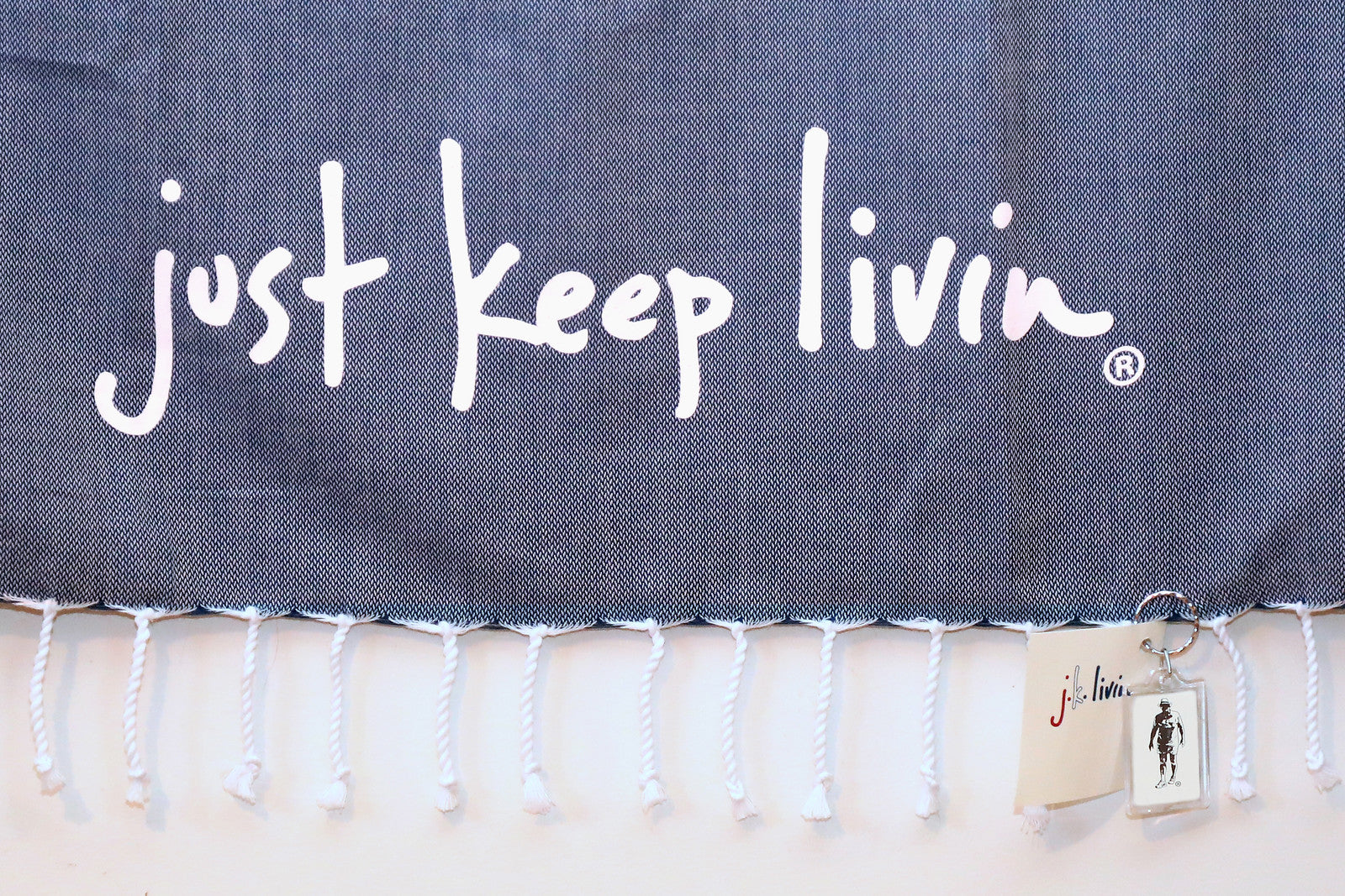 Breaking Waves Cali Throw/Towel